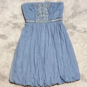 BCBG Max Azria Strapless Chiffon Cocktail Dress – Size 10 – Dusty Blue